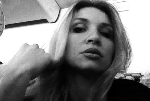 Lilia je suis sur ce site de cul gratuit pour rencontre un homme compréhensif, aimant et surtout célibataire