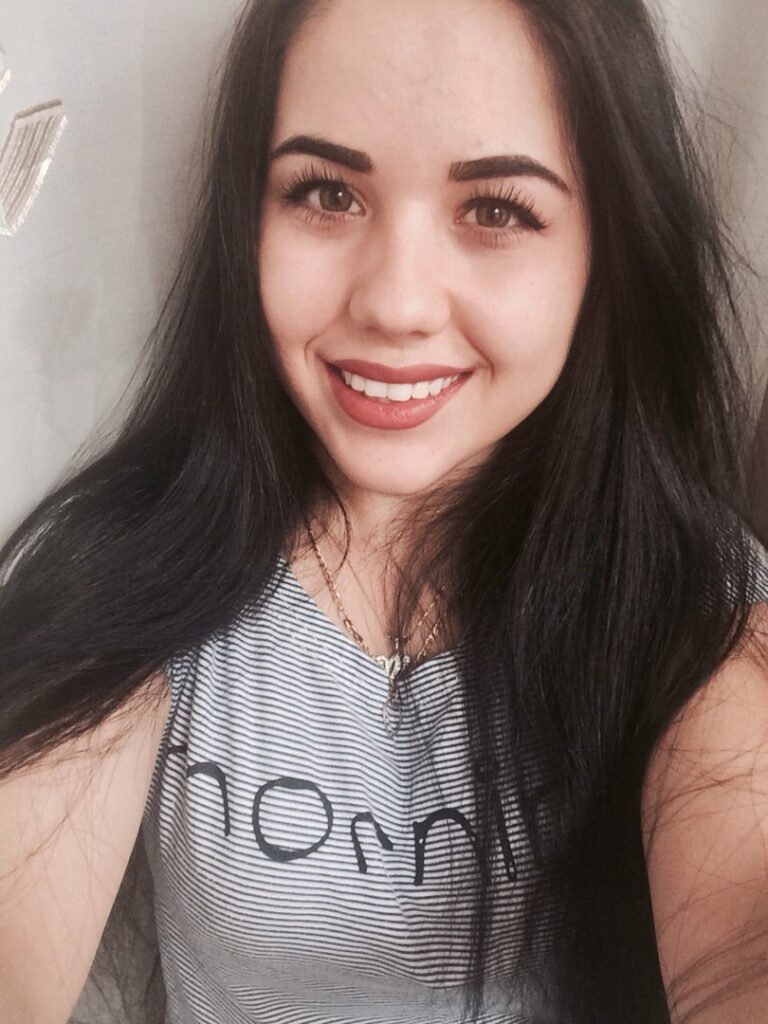 rencontre sexe avec Faustine, belle coquine a Grasse