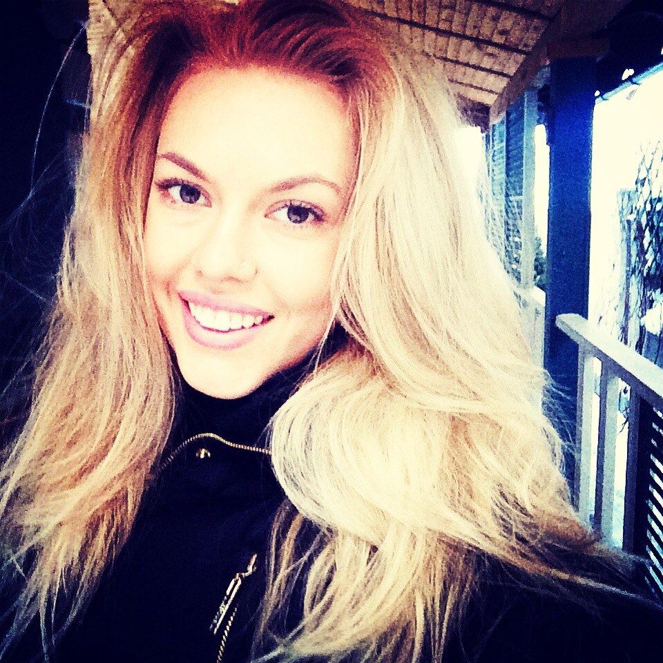 Ornella cherche une aventure suivie