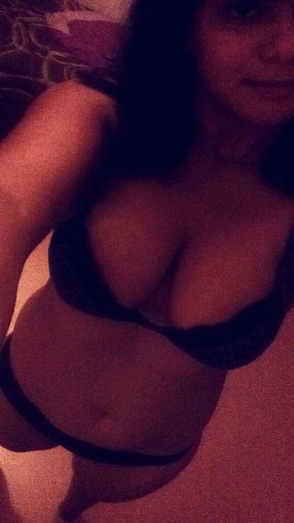 Laurene, 17 cherche une rencontre sexe