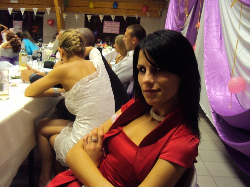 Noemie dispo pour un plan pipe a Villejuif