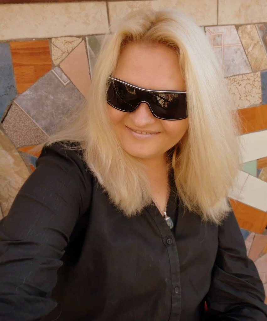 plan cul avec Lynn, femme fontaine a Vitry-sur-Seine
